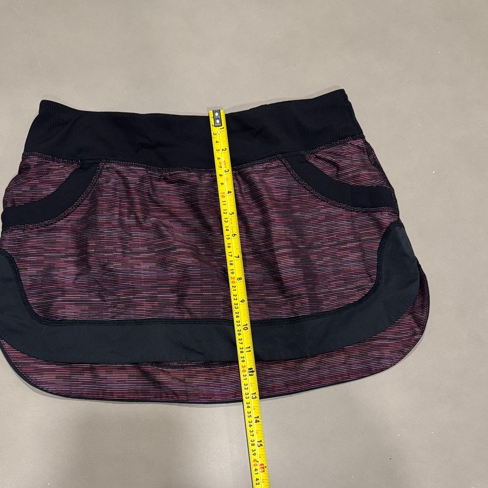 Lululemon Athletica Black and Pink Striped Skirt